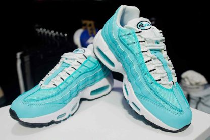 Air Max 95 bleu ciel